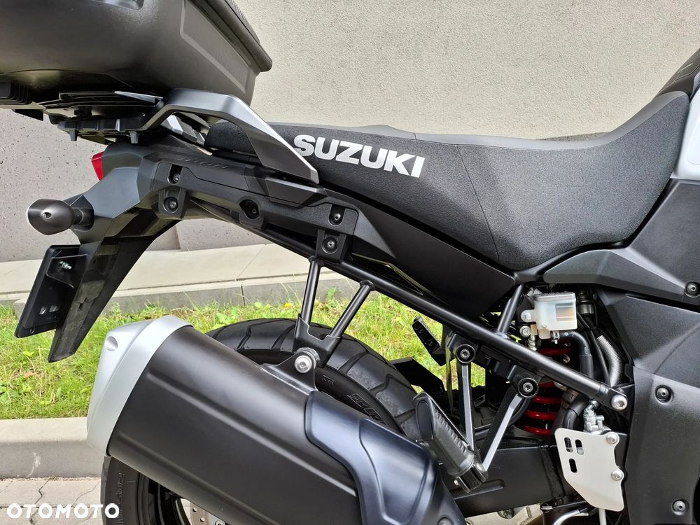 Suzuki V-STROM - 31