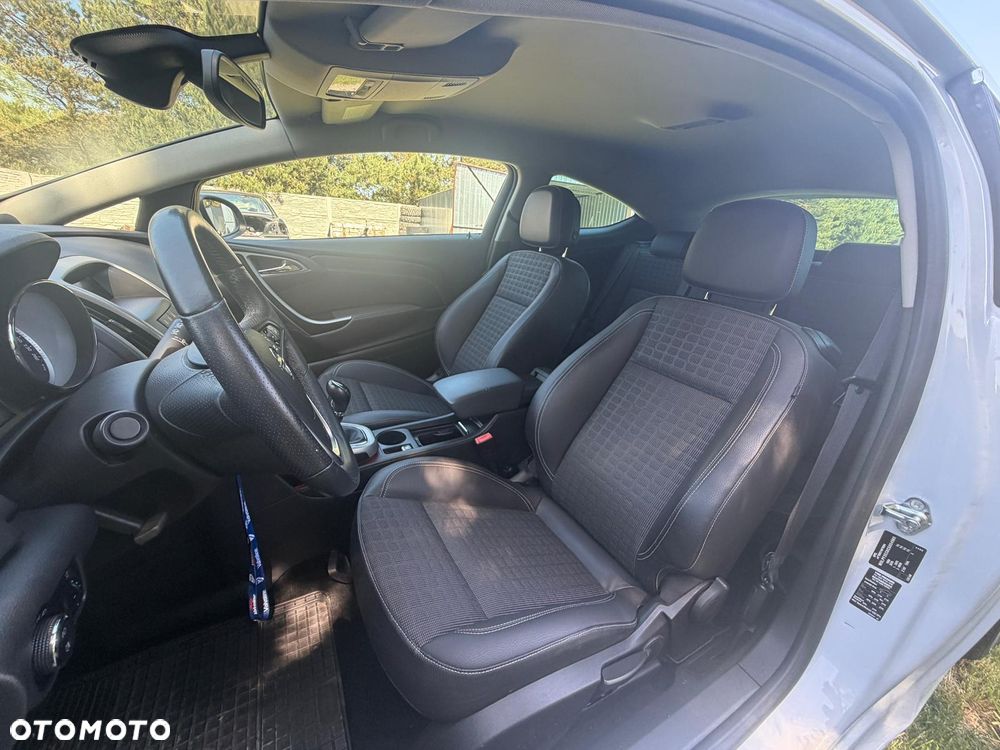 Opel Astra 1.4 Turbo Innovation - 18