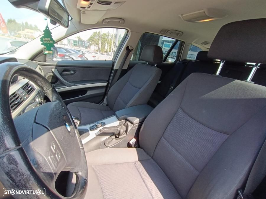 BMW 316 d Touring - 8