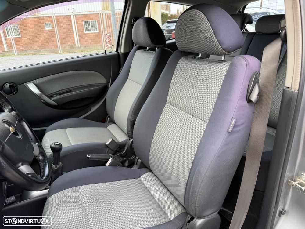 Chevrolet Aveo 1.2 LS - 9