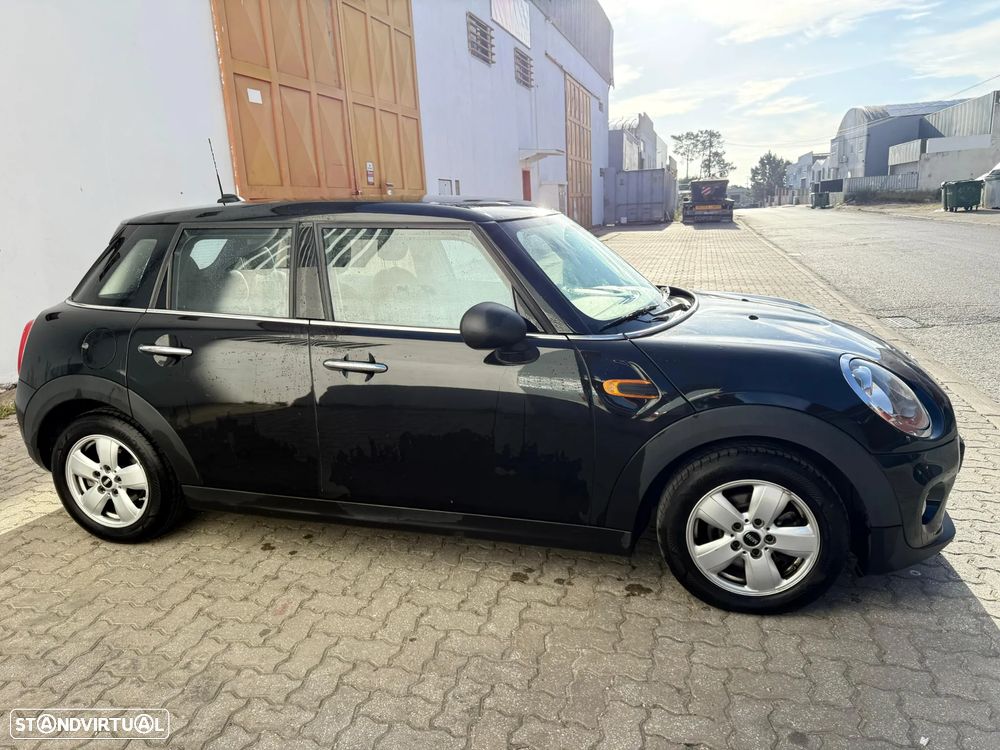 MINI 5 Portas - 2