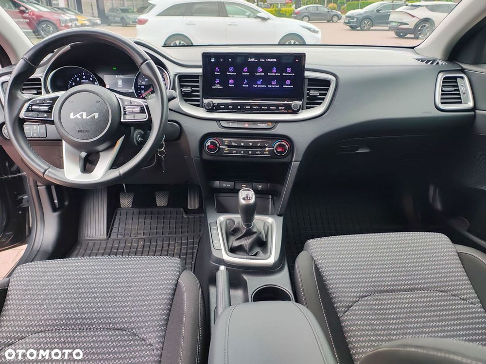 Kia Ceed 1.5 T-GDI M - 21