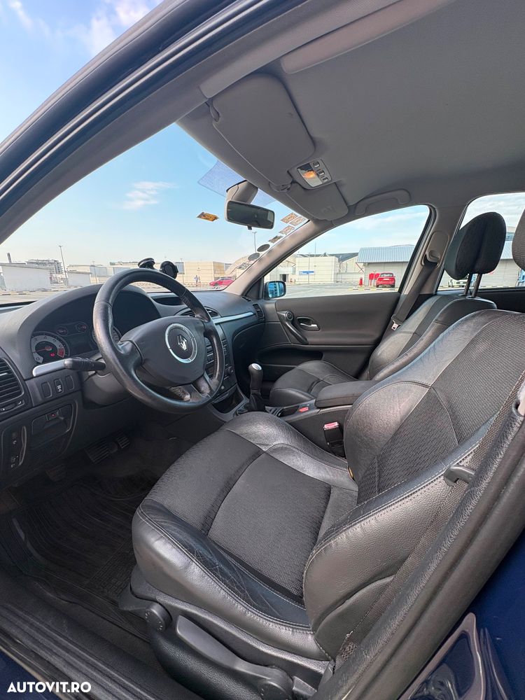 Renault Laguna 2.0 16V Dynamique - 7