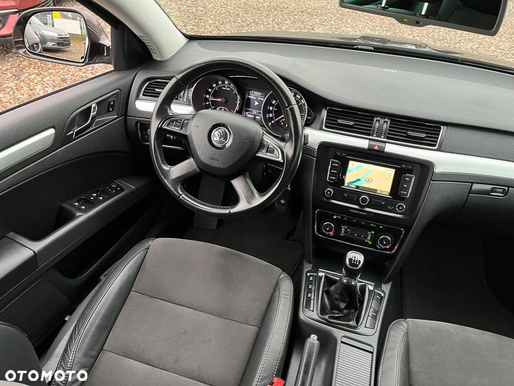 Skoda Superb - 16