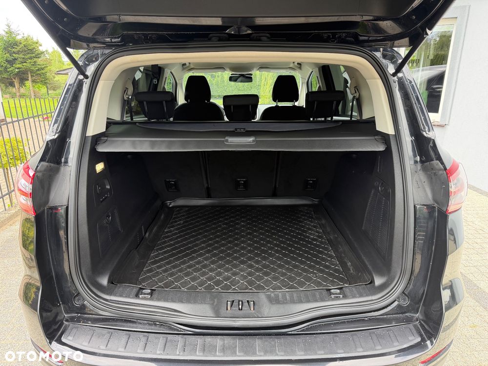 Ford S-Max 2.0 TDCi Titanium PowerShift - 11
