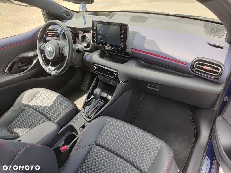 Toyota Yaris - 31