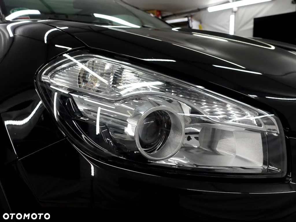 Nissan Qashqai 2.0 I-Way CVT - 33