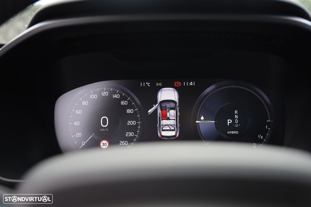 Volvo XC 40 1.5 T5 PHEV R-Design Expression - 27