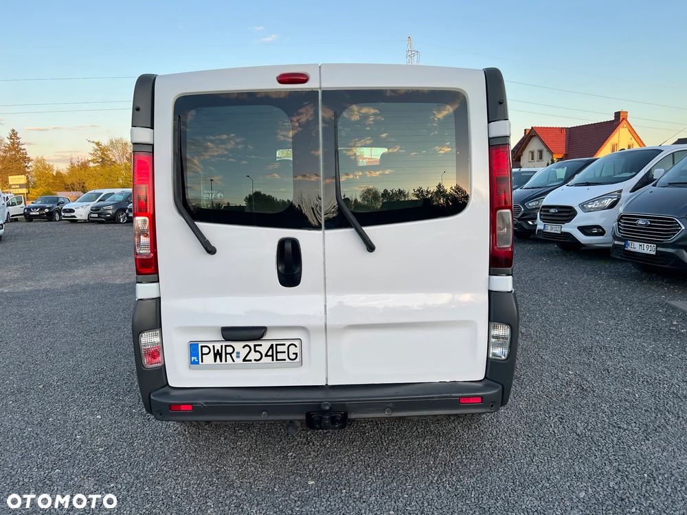 Renault TRAFIC - 7