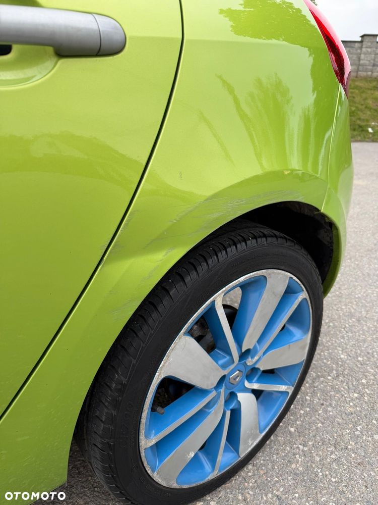 Renault Clio - 20