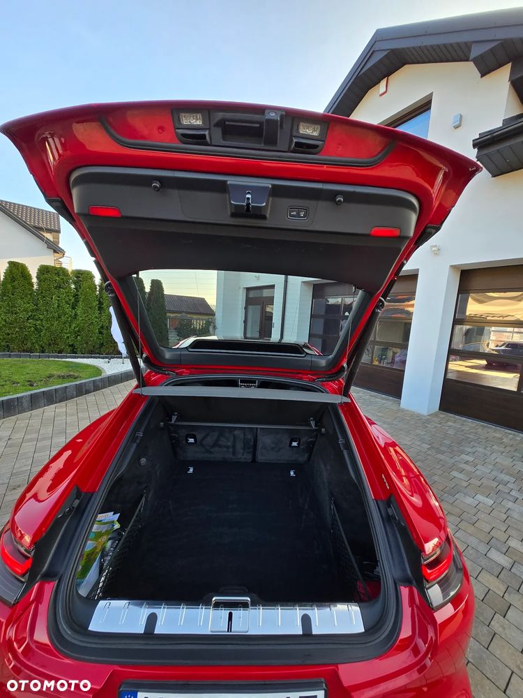 Porsche Panamera - 25