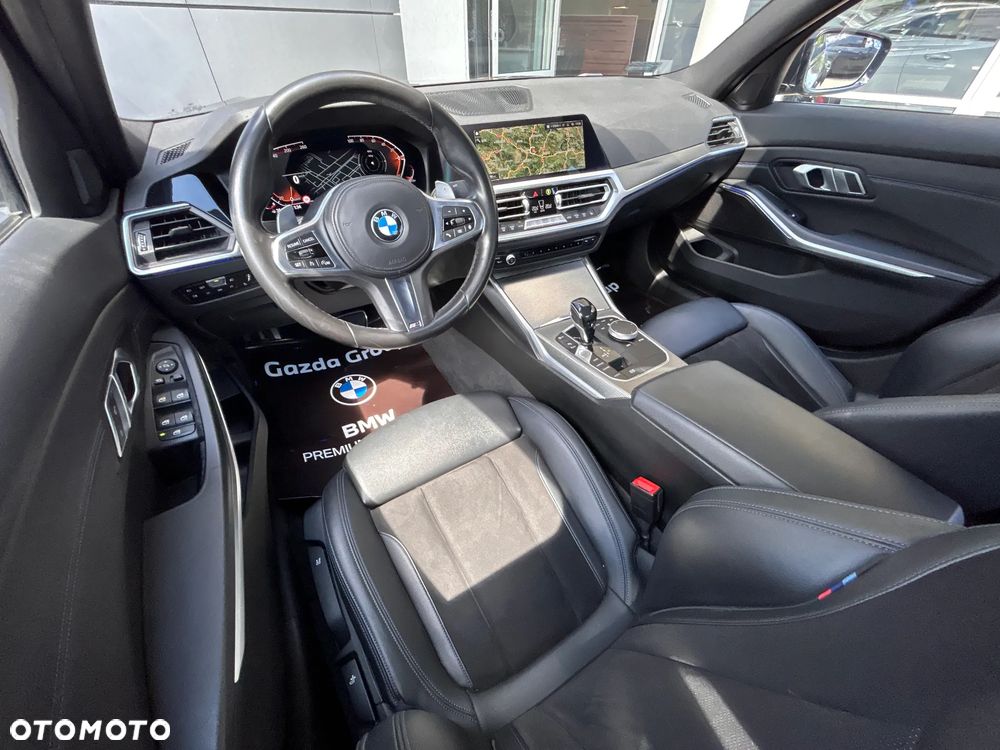 BMW Seria 3 330i xDrive M Sport sport - 26