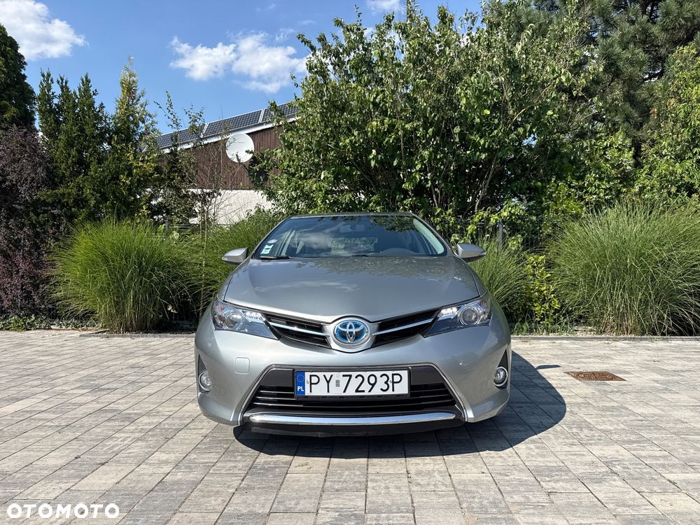 Toyota Auris Hybrid 135 Premium - 13