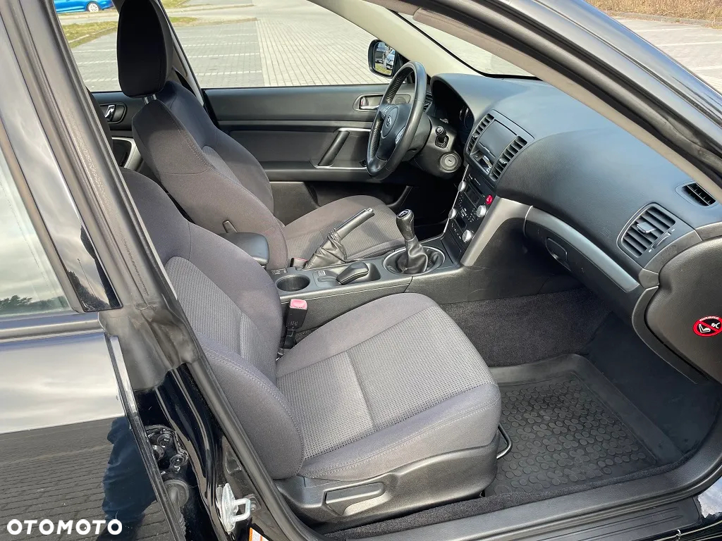 Subaru Legacy Kombi 2.0RA HID - 19