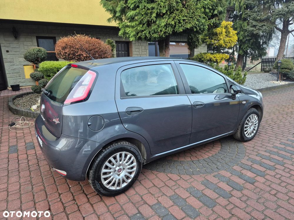 Fiat Punto Evo 1.2 8V Street - 4