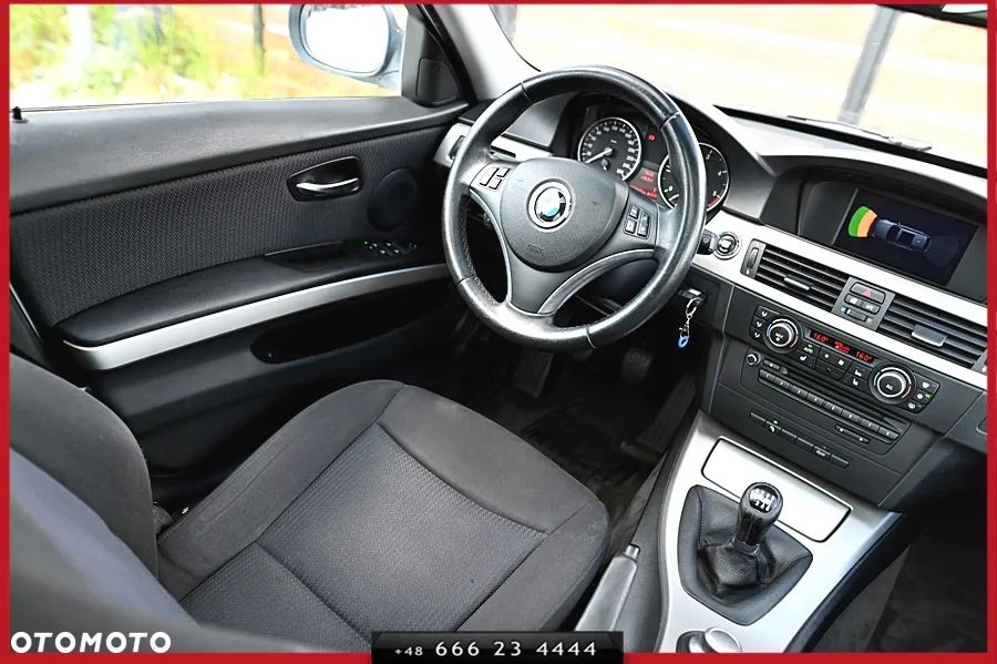 BMW Seria 3 320d DPF Efficient Dynamics Edition Edition Exclusive - 17