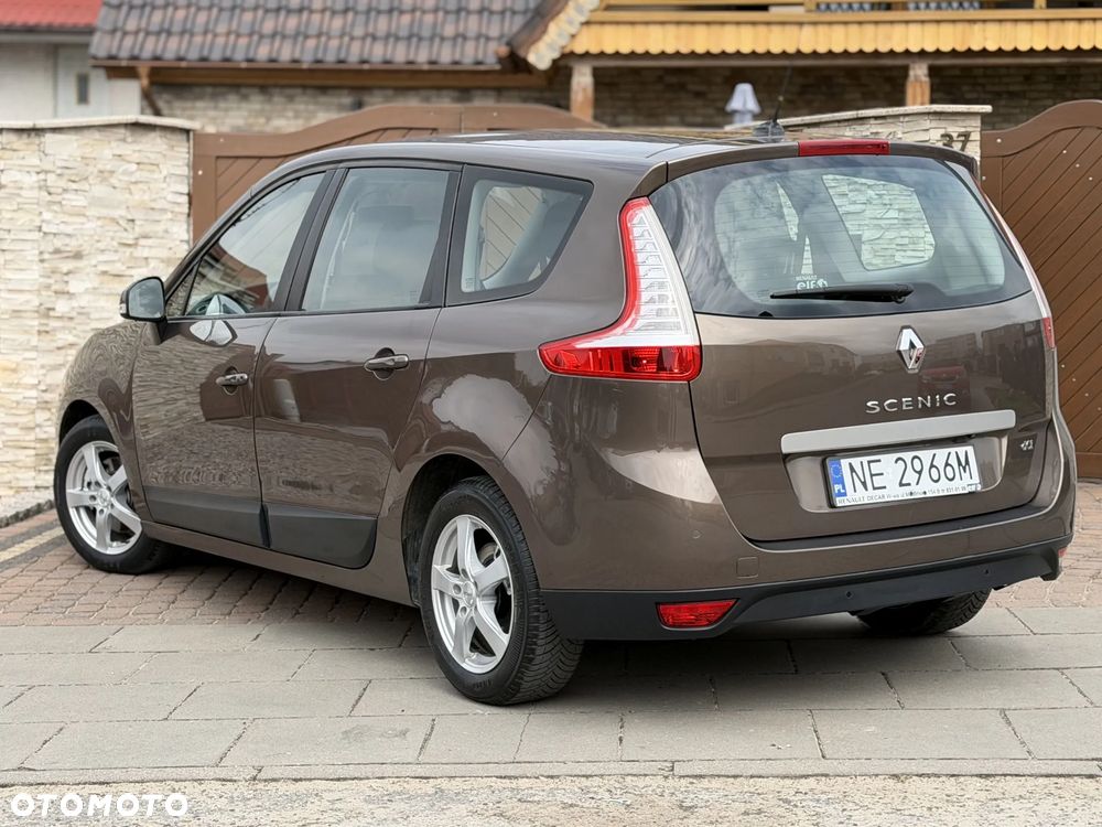 Renault Scenic 1.9 dCi Tech Run - 33