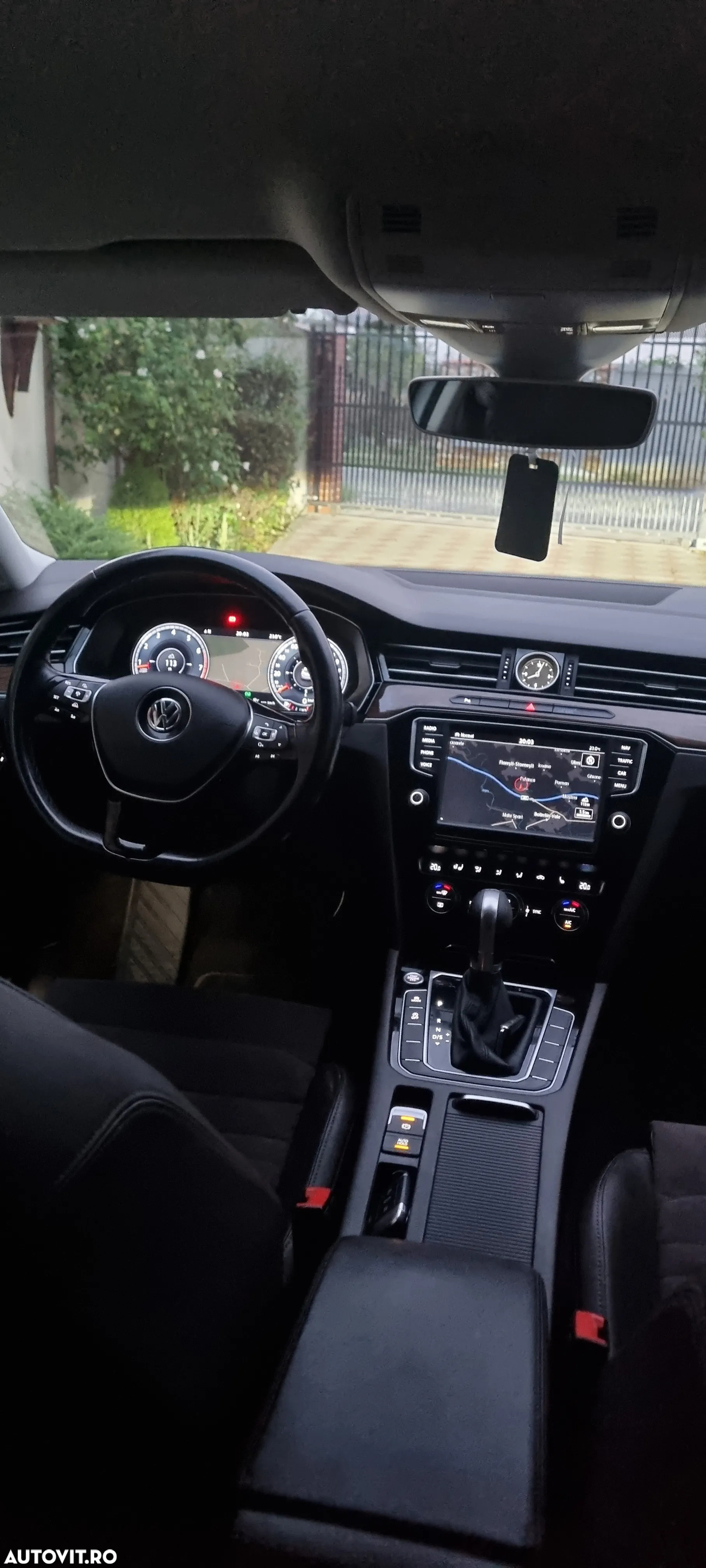 Volkswagen Passat Variant 1.4 TSI ACT (BMT) DSG Highline - 12