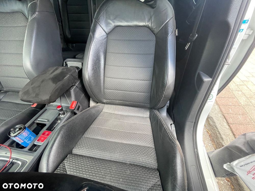 Volkswagen Golf 2.0 TDI BMT Highline DSG - 17