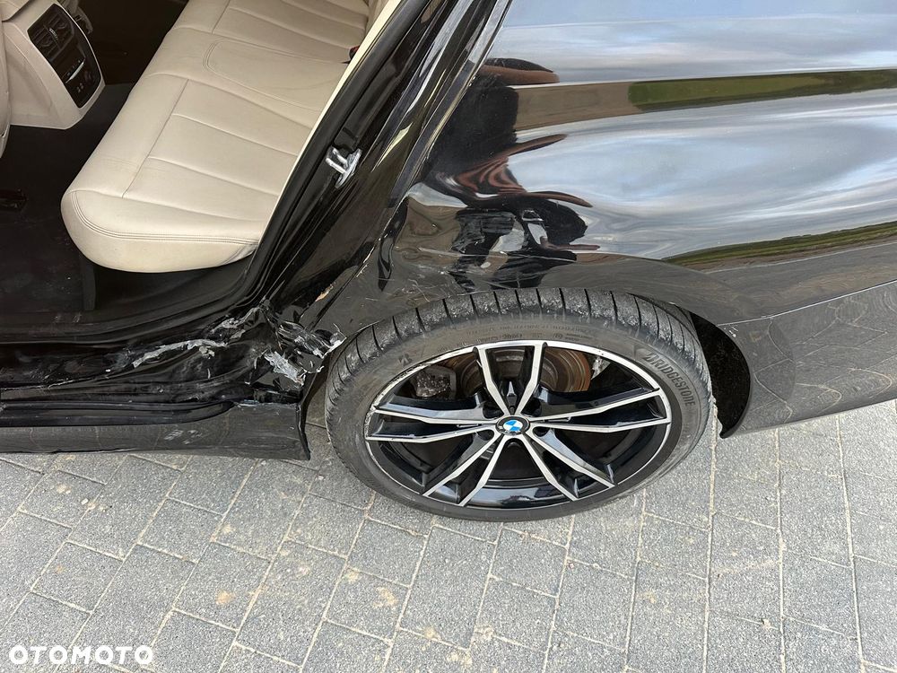 BMW Seria 3 318d Sport Line Shadow - 8