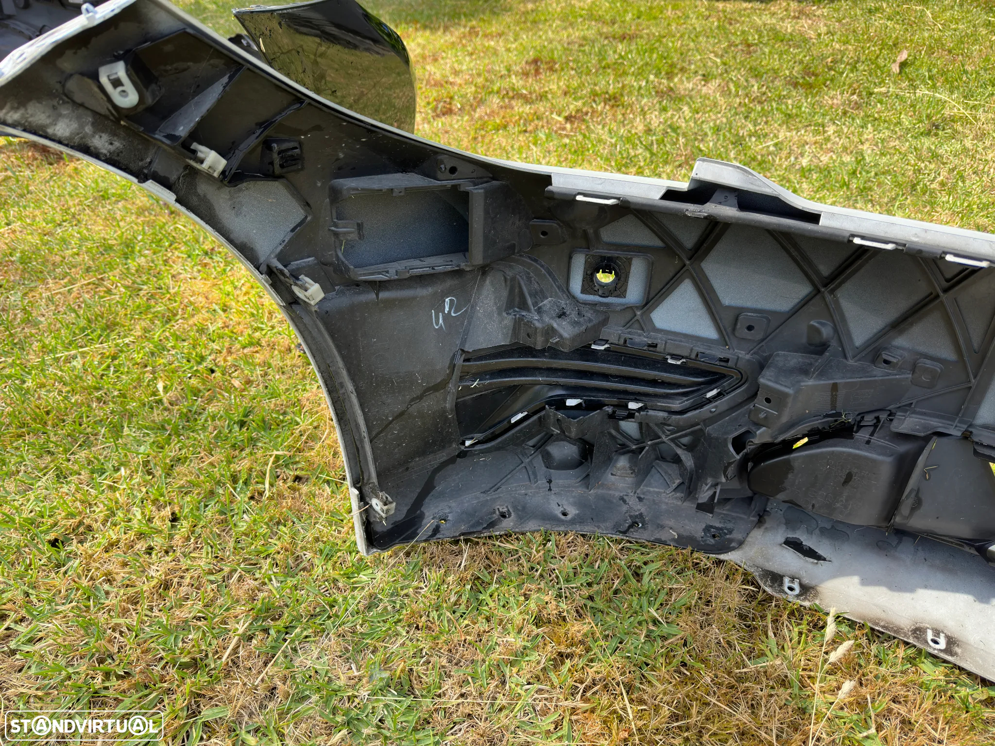Parachoques BMW G20 Originais Branco/Preto/Cinzento Frente e Trás - 17