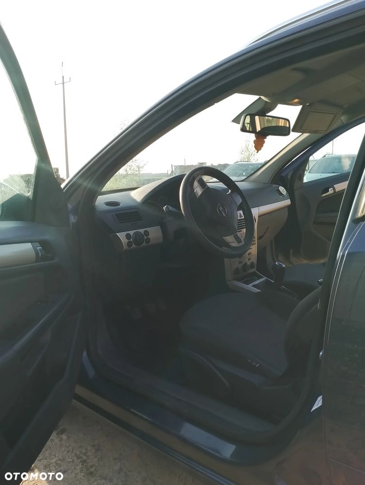 Opel Astra 1.7 CDTI 111 - 5