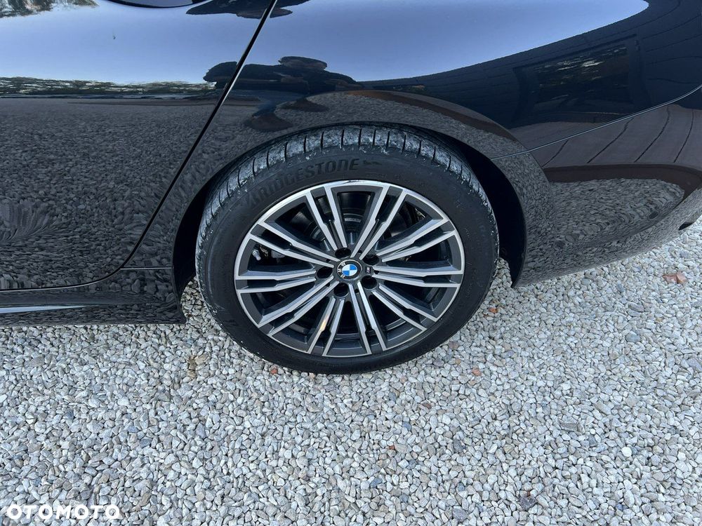 BMW Seria 3 - 33