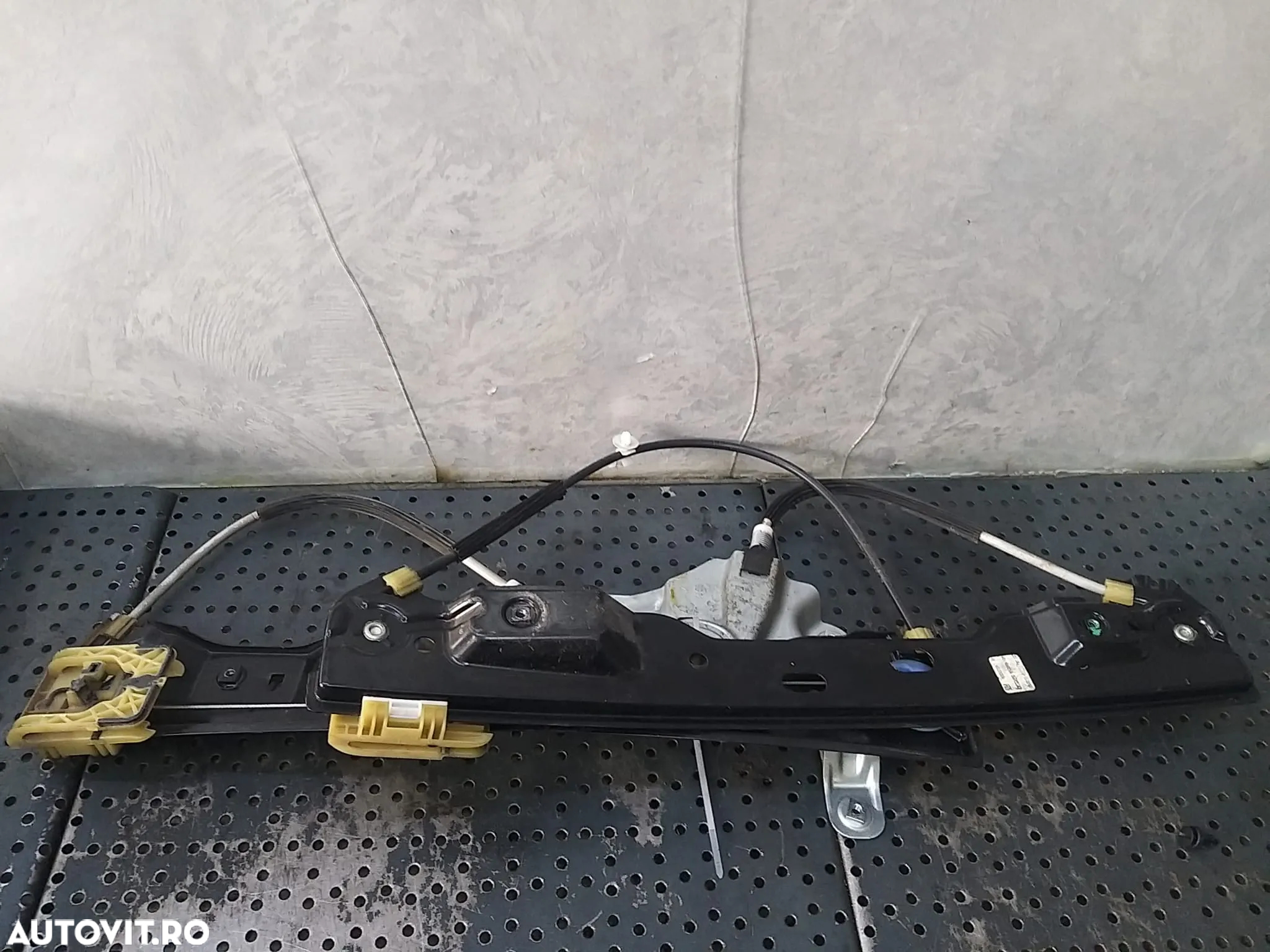 Macara geam electric dreapta fata opel astra j 13350759 912049106 915368104 - 2