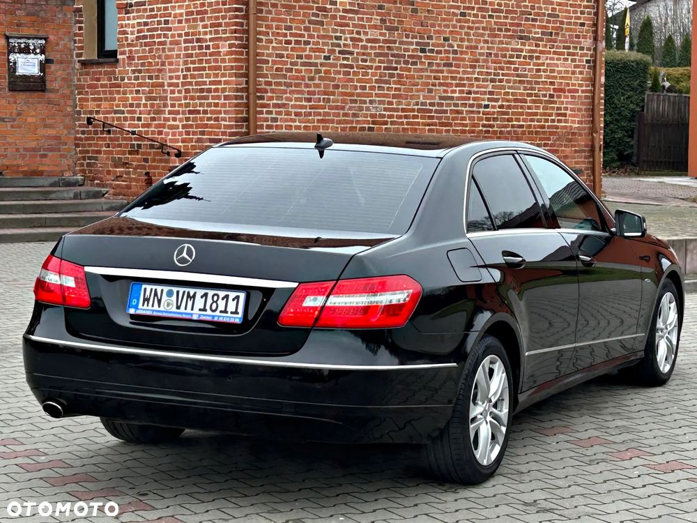 Mercedes-Benz Klasa E - 15