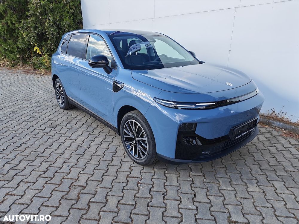 Leapmotor C10