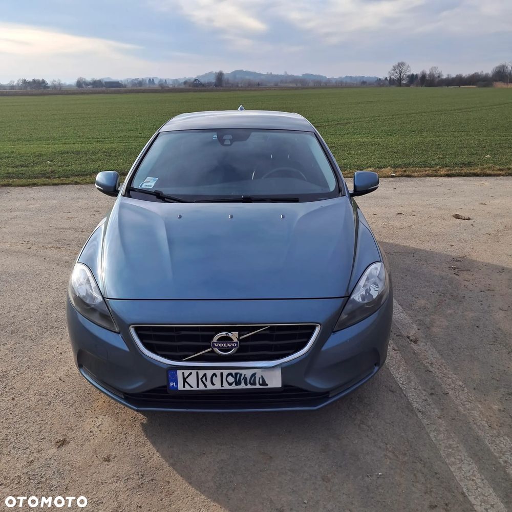 Volvo V40 D2 Momentum - 11