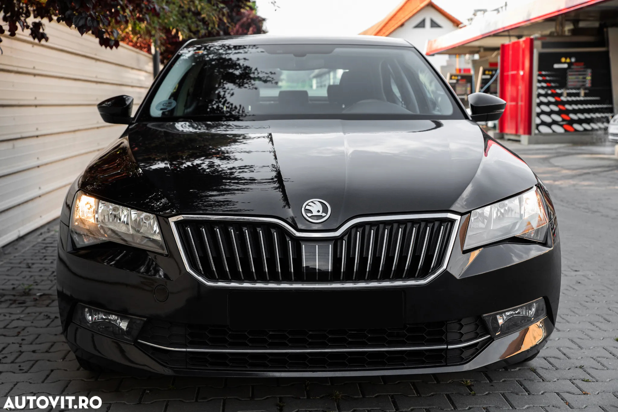 Skoda Superb 2.0 TDI Active - 2