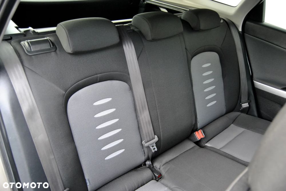 Kia Ceed 1.6 GDI Fifa World Cup Edition - 23