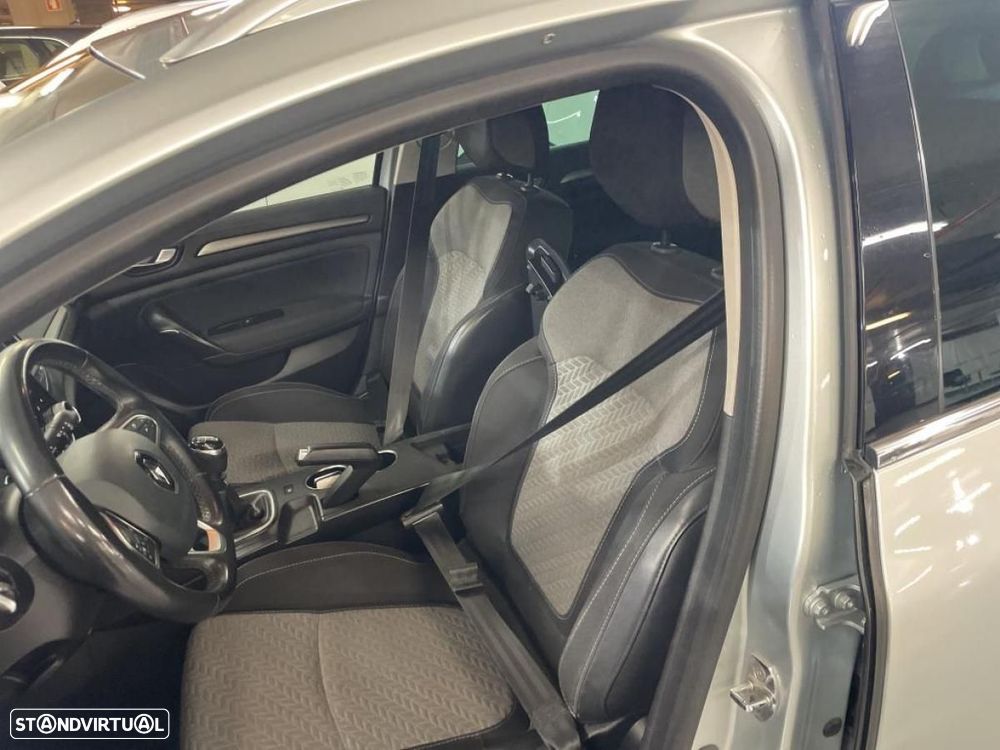 Renault Mégane Sport Tourer 1.5 Blue dCi Limited - 5