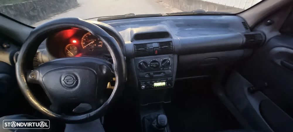 Opel Corsa 1.5 D Eco - 8