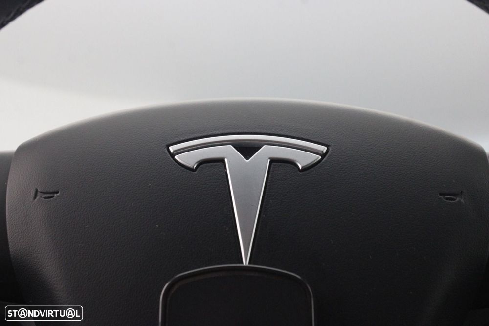Tesla Model Y Long Range Tração Integral - 12
