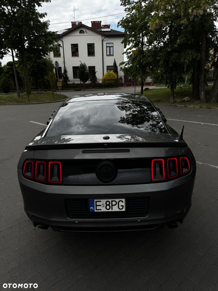 Ford Mustang 3.7 V6 Premium - 4