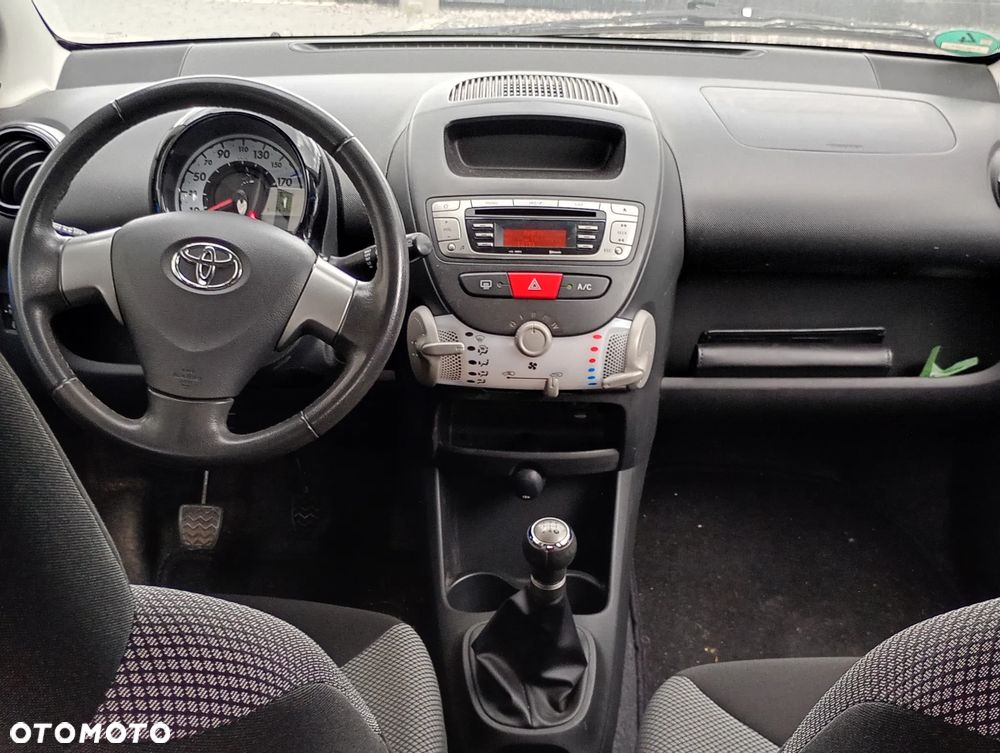 Toyota Aygo CoolBlue - 10