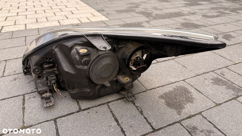 FORD FOCUS MK2 Lift LAMPA PRAWA PRZÓD Reflektor prawy - 11