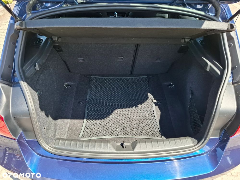 BMW Seria 1 - 30