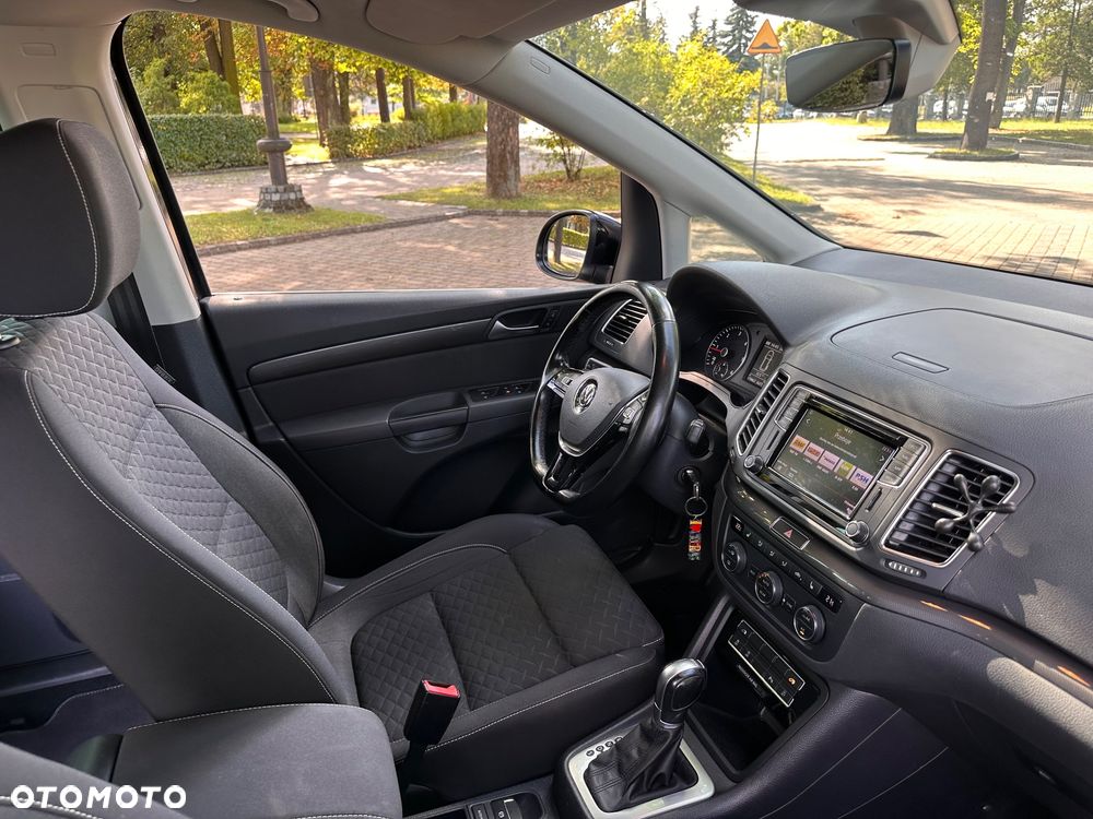 Volkswagen Sharan 2.0 TDI DSG 4MOTION (BlueMotion Technology) Highline - 24