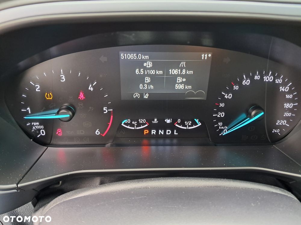 Ford Focus SW 1.5 EcoBlue S&S TITANIUM - 11