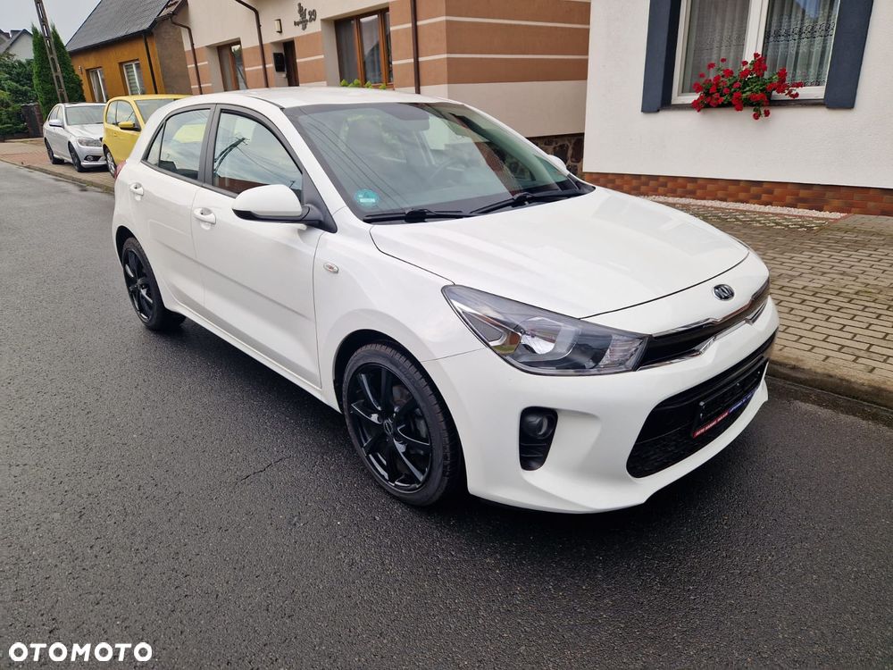 Kia Rio 1.2 Dream-Team Edition - 4