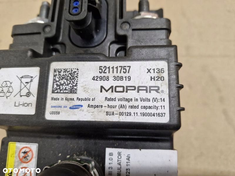 FIAT PANDA III 3 1.0 B HYBRYDA AKUMULATOR BATERIA 52220123 11AH - 3