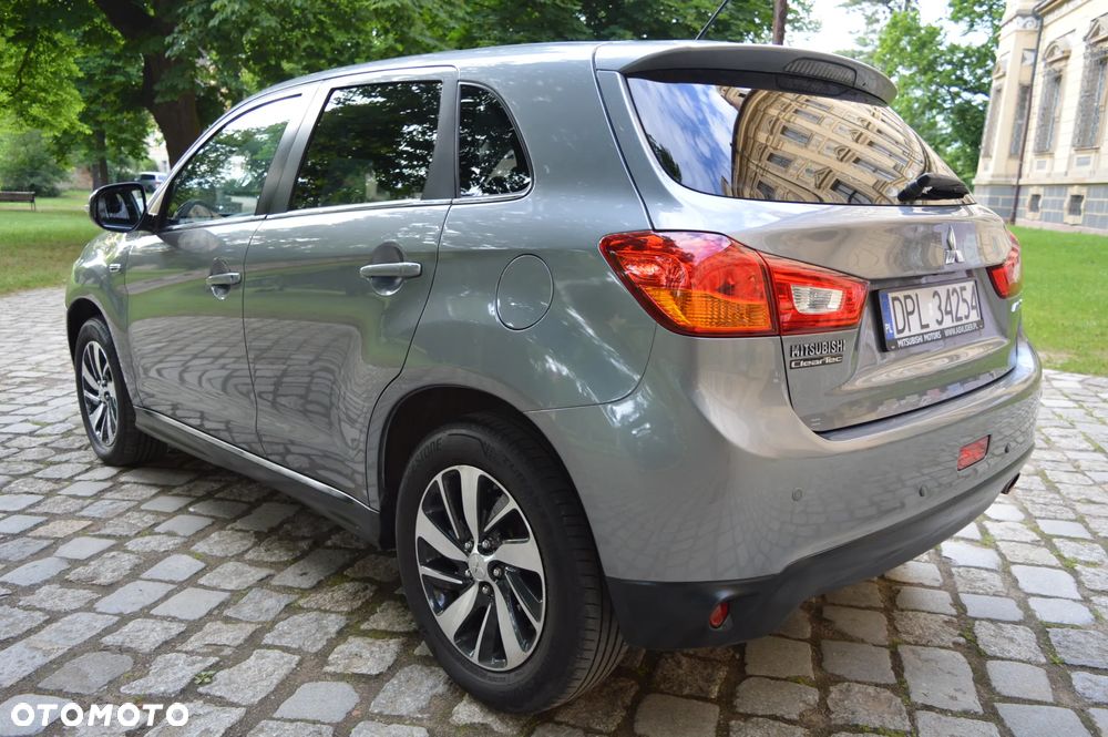 Mitsubishi ASX 1.8 DID Instyle 4WD AS&G - 9