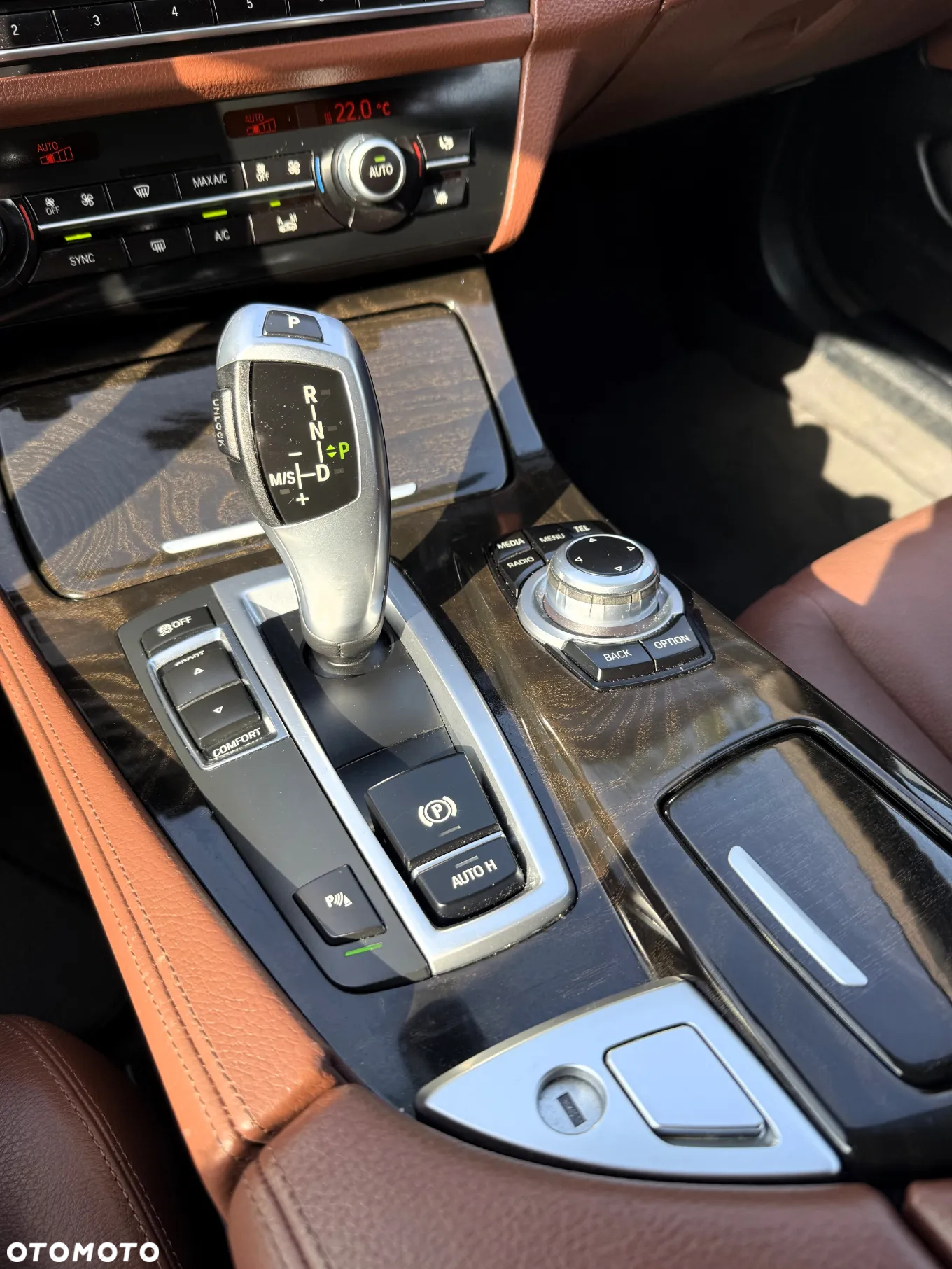 BMW Seria 5 520d Touring Luxury Line - 11