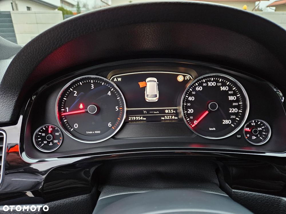 Volkswagen Touareg 3.0 V6 TDI BMT Perfectline R-Style - 16