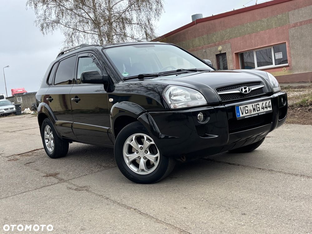Hyundai Tucson 2.0 2WD GLS - 23