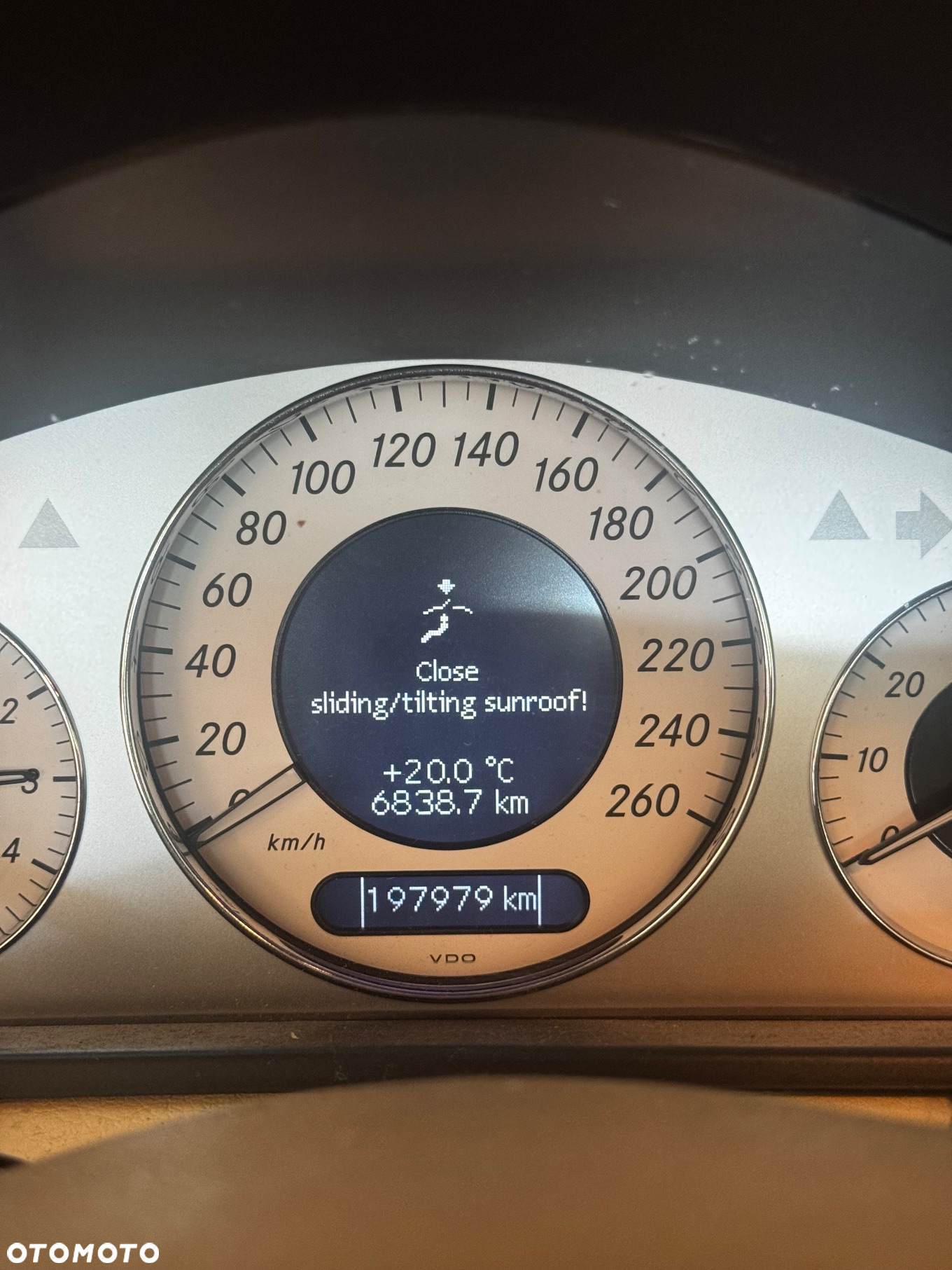 Mercedes-Benz Klasa E 500 4-Matic T Avantgarde - 8