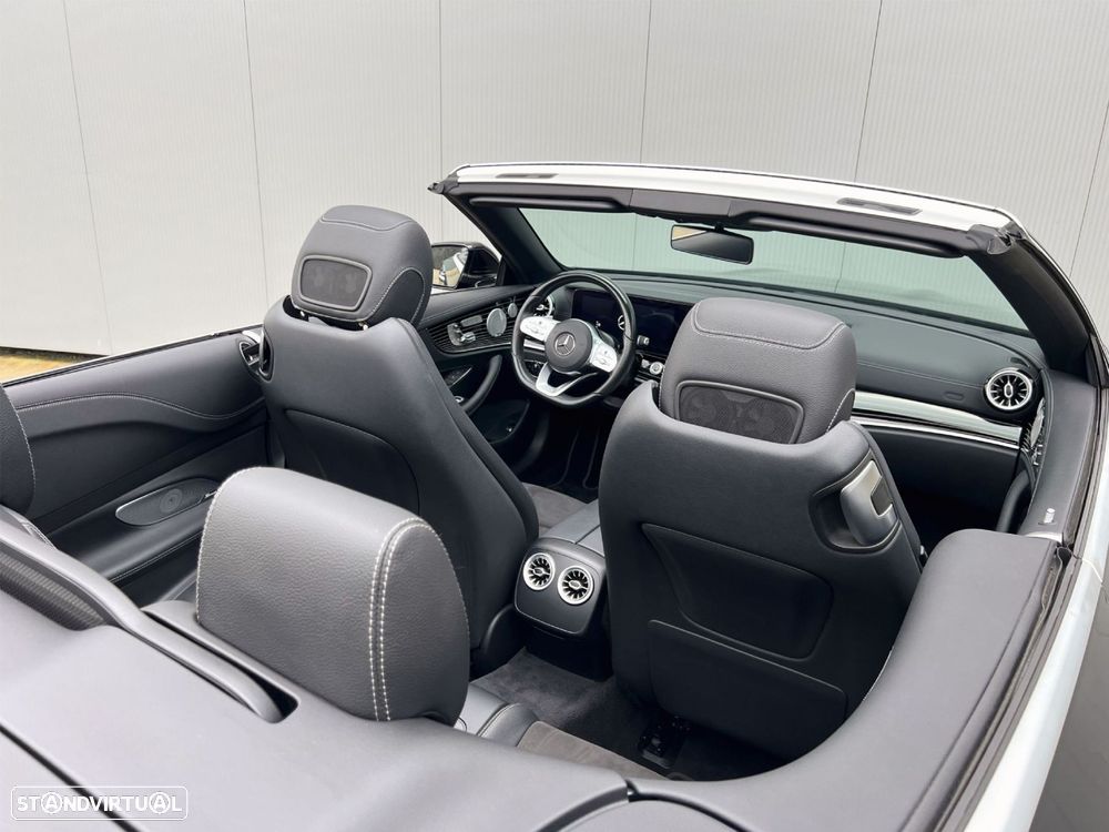 Mercedes-Benz E 220 - 54